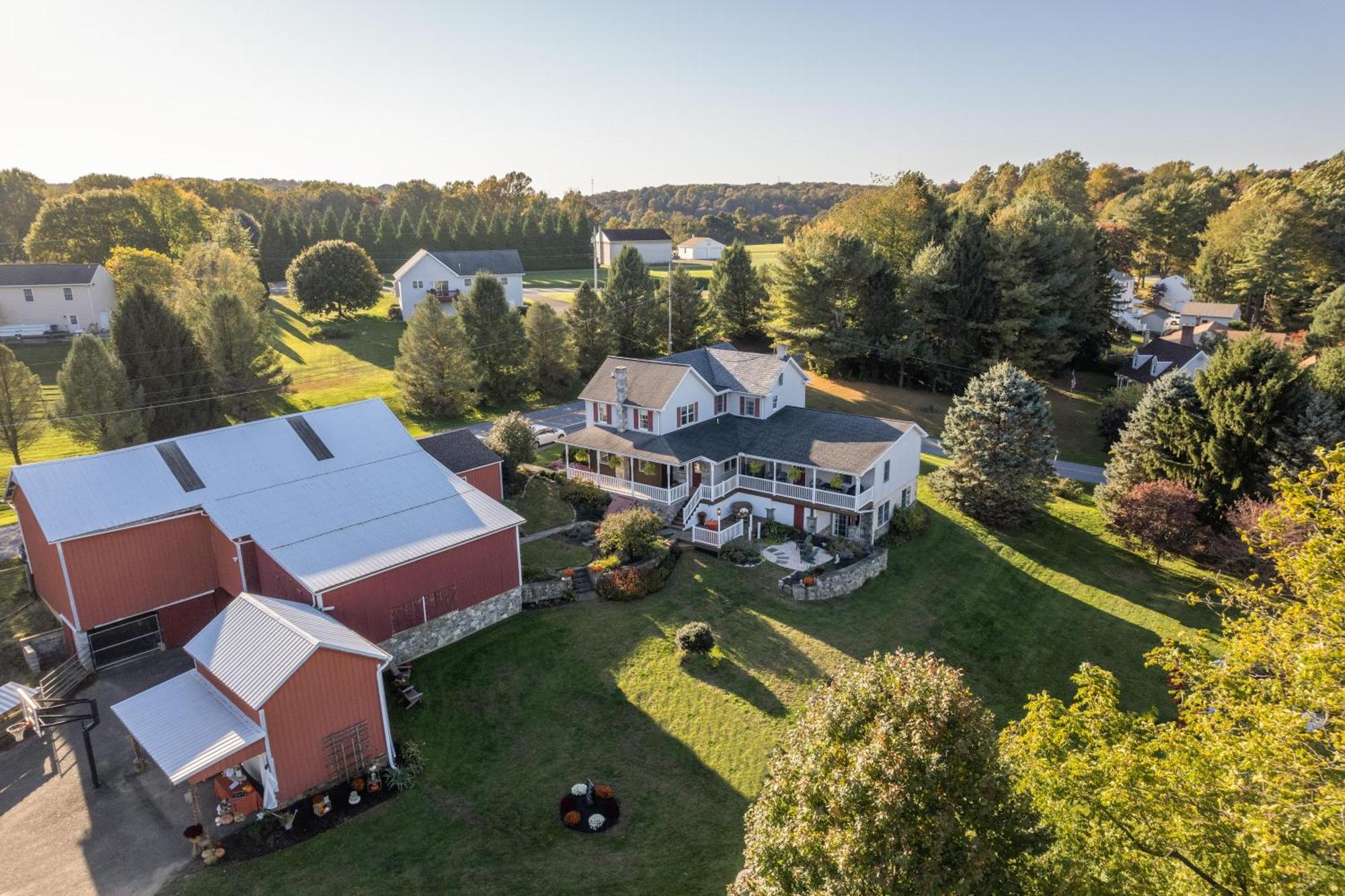 Dutch Country Acres
